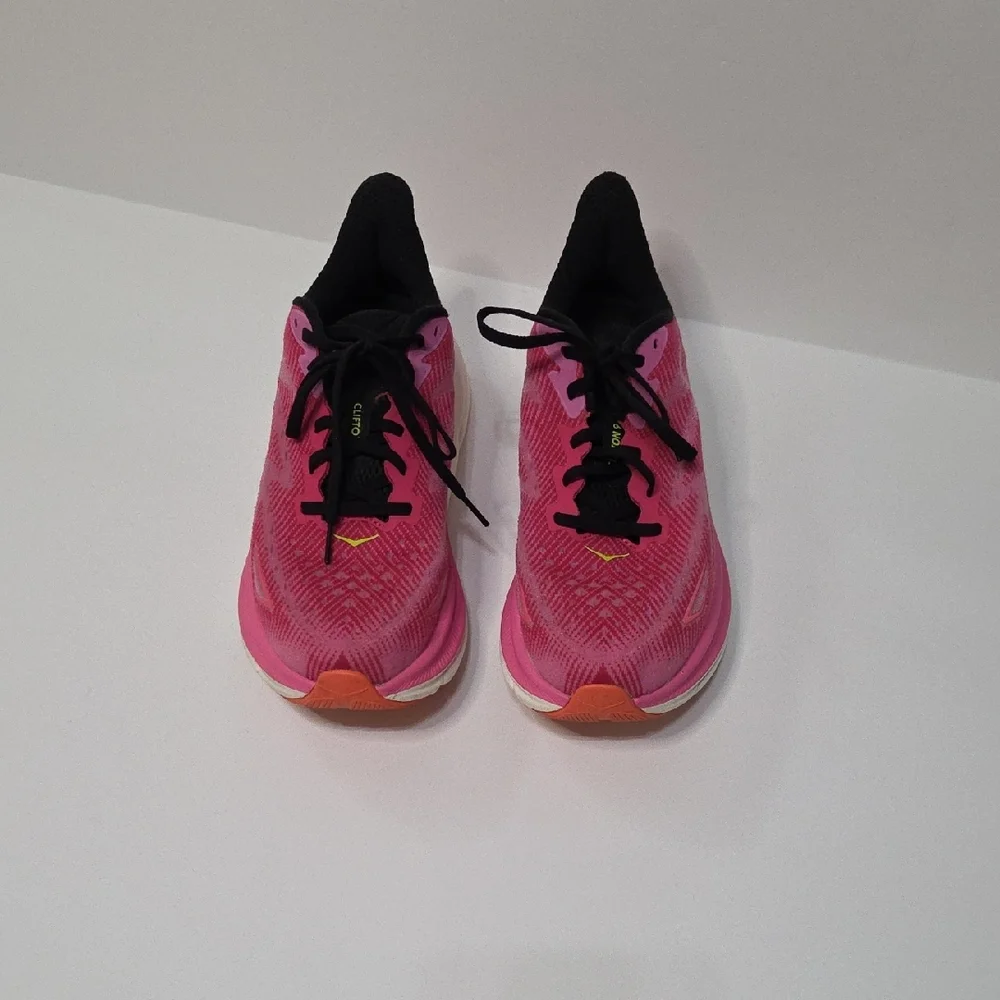 Hoka Clifton 9  Strawberry Raspberry Athletic Shoes Size 10.5 - Picture 2 of 7